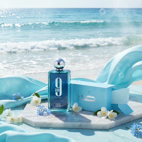 Eau de Parfum Afnan 9 AM Dive en frasco rectangular de cristal azul con tapa.